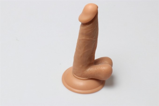 Rocket john 6,7 inch flesh realistic  dildo 6,7  inch /  17 cm