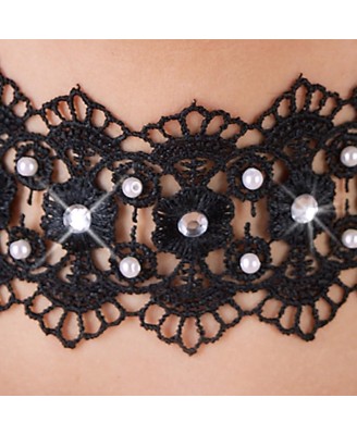 Embroidered Choker+Rhinestones