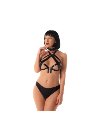 seksowna kobieta z kneblem w ustach bdsm