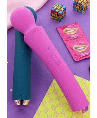 The Curved Wand Green