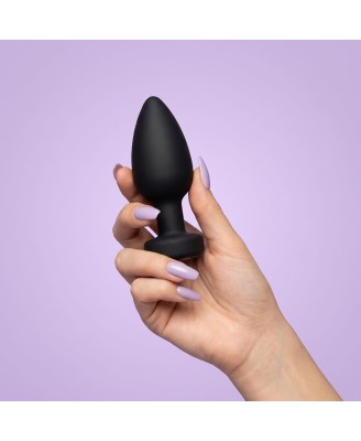 Vibrating butt plug