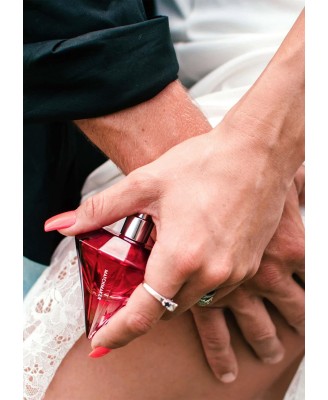 Pheromone Attract Him 30 ml Red