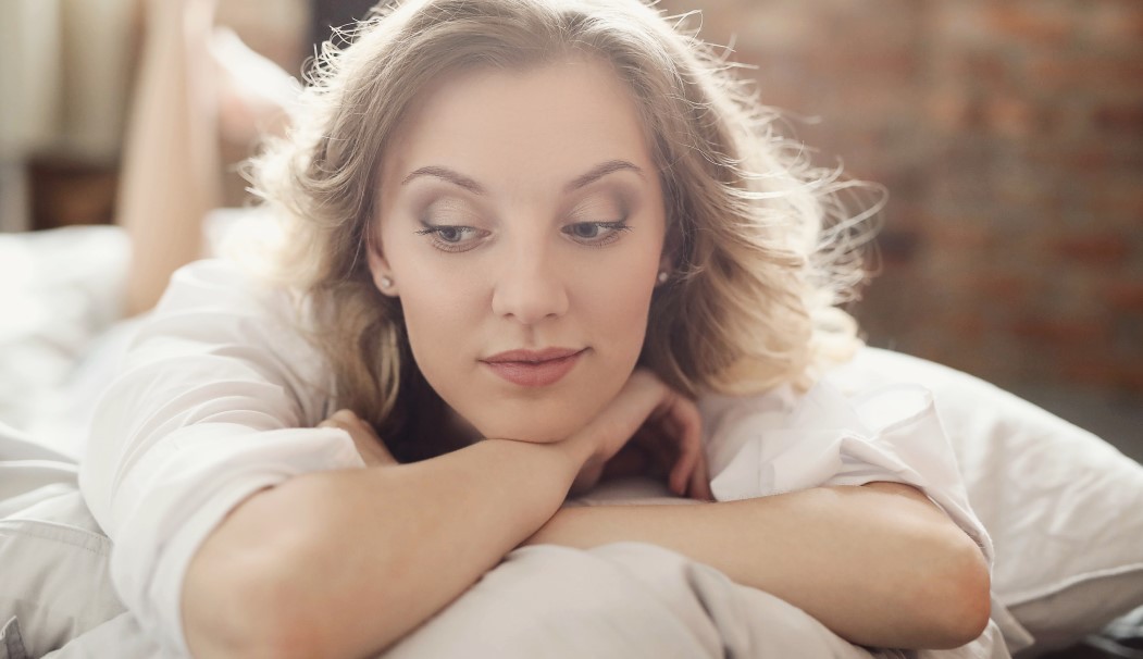 Czym zastąpić wibrator? Przewodnik po alternatywnych metodach stymulacji