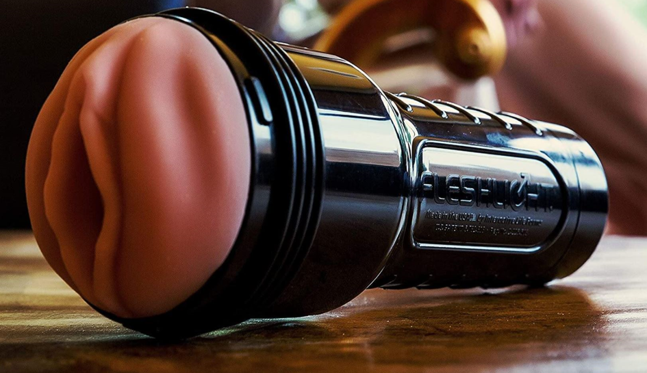 Poznaj najgorętsze gwiazdy porno dzięki Fleshlight Girls i Boys