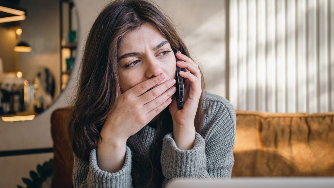 Ghosting w relacjach – jak sobie radzić z nagłym zerwaniem kontaktu?