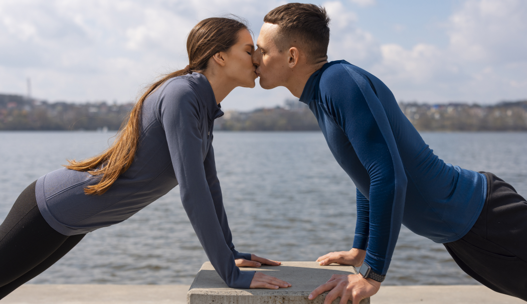 Sport i seks – czy aktywność fizyczna poprawia życie intymne?